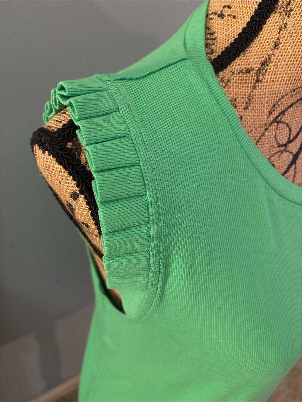 THML Ruffle Sleeve Ribbed Tank - Picture 3 of 9